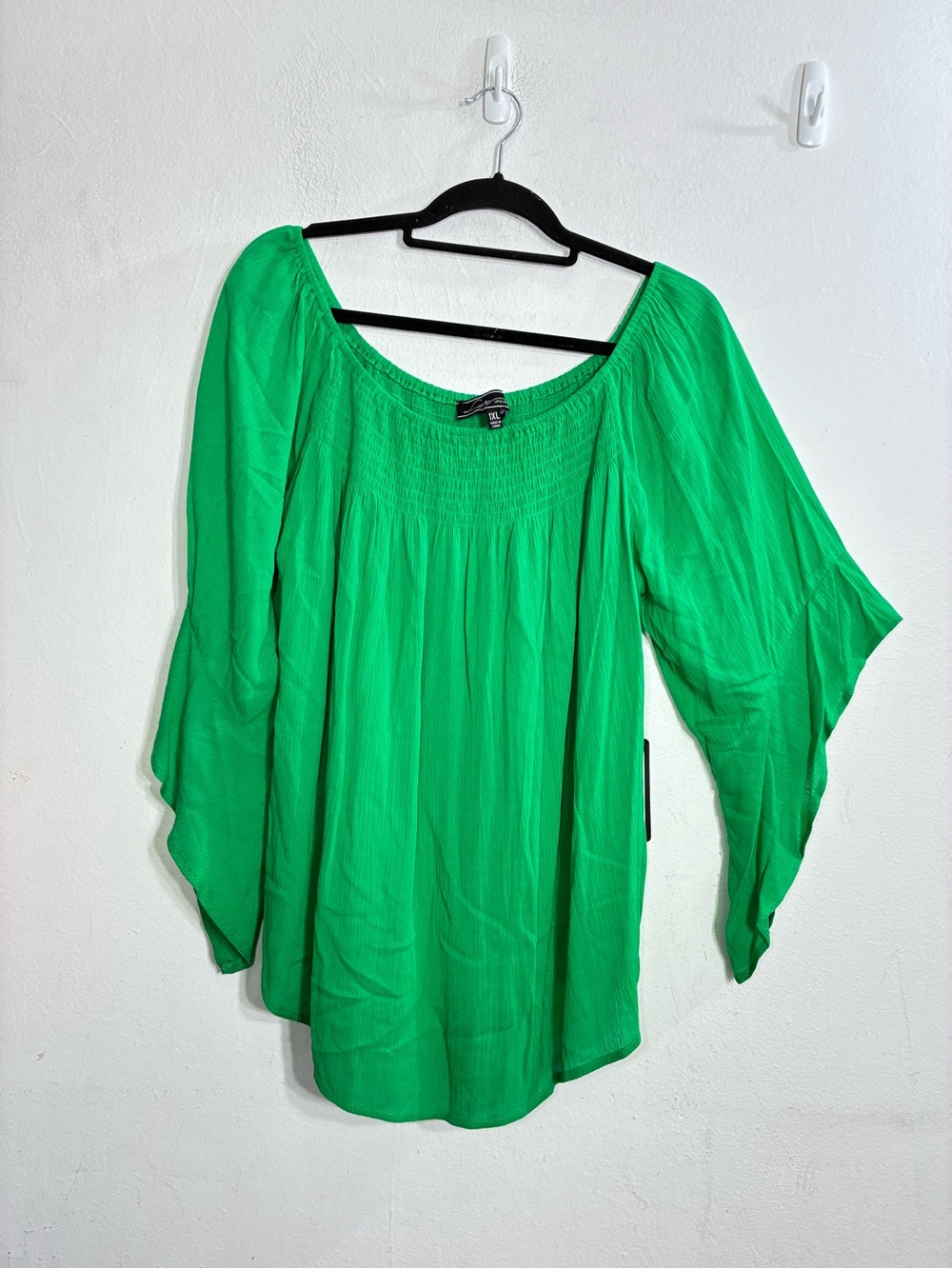 Flowy Women's Green Gauze Peasant Top